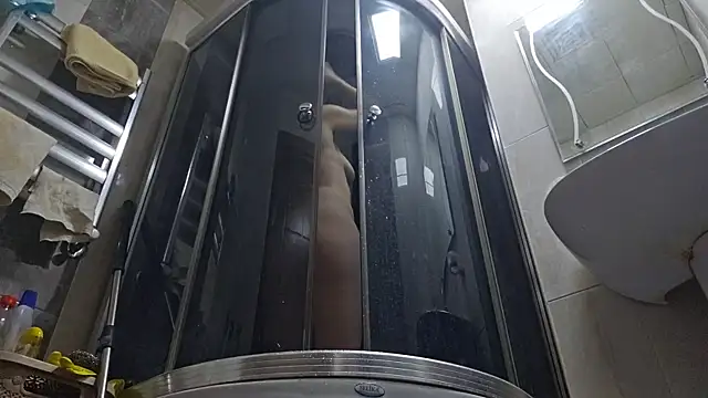 AlejandraDelaney online show from February 10, 2025, 10:40 pm