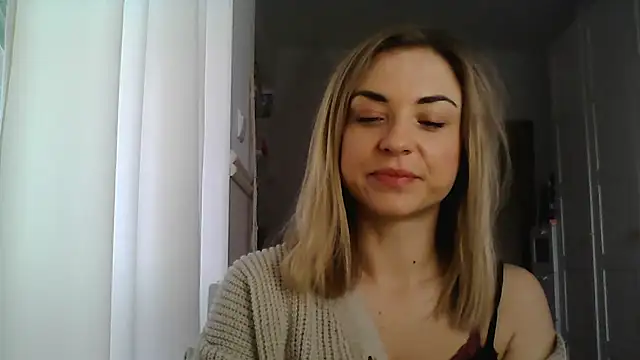 Snapshot of ashley_xlove chatting on March 3, 2025, 7:35 am ashley xlove online show from March 3, 2025, 7:35 am