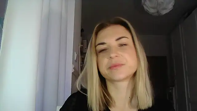 Snapshot of ashley_xlove chatting on January 7, 2025, 7:42 am ashley xlove online show from January 7, 2025, 7:42 am