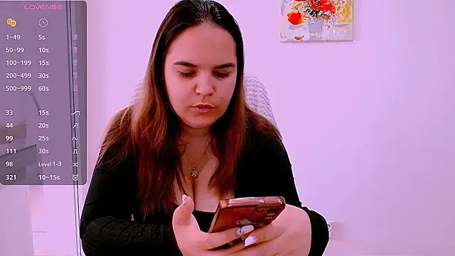 Snapshot of Ella-Diamond chatting on May 22, 2026, 7:06 am Ella-Diamond online show from May 22, 2026, 7:06 am