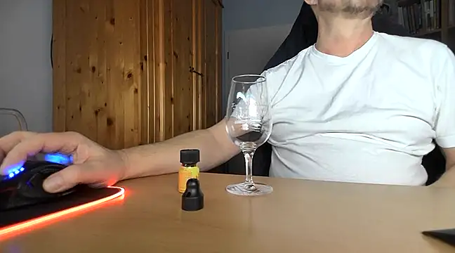 Tom PP cgn online show from February 16, 2025, 4:31 am