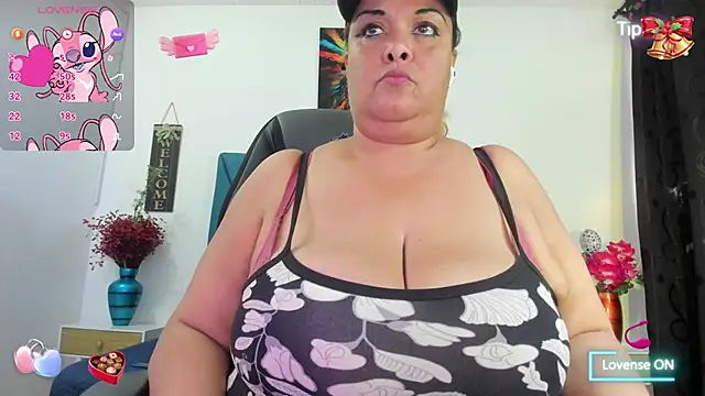 Dubraska1 online show from September 25, 2025, 8:37 pm