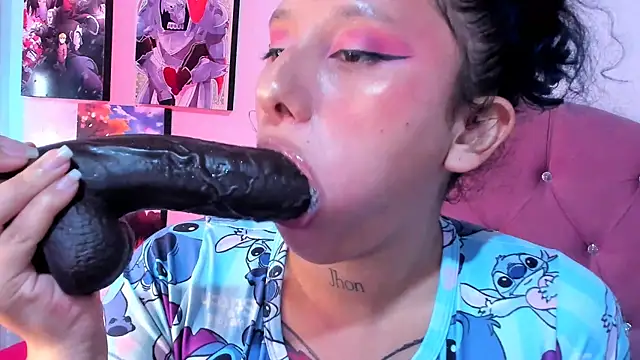 Mila nixon02 online show from April 19, 2026, 6:10 pm