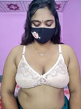 Snapshot of Hot_Maleka chatting on October 10, 2025, 1:28 am Hot Maleka online show from October 10, 2025, 1:28 am