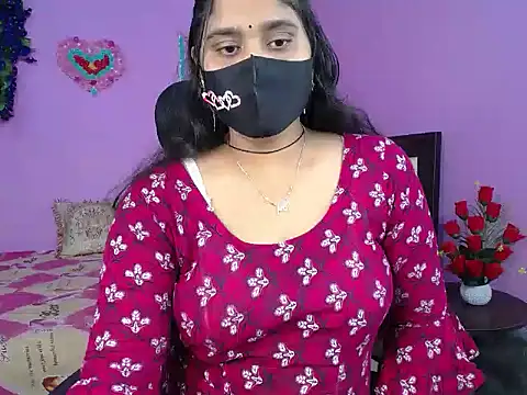 Snapshot of Hot_Maleka chatting on March 3, 2026, 4:47 pm Hot Maleka online show from March 3, 2026, 4:47 pm