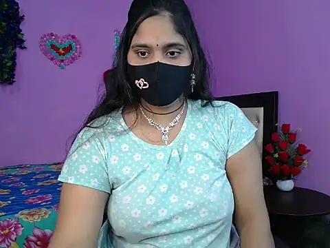 Hot Maleka online show from March 24, 2026, 4:40 pm