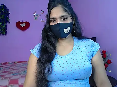 Snapshot of Hot_Maleka chatting on April 28, 2026, 4:44 pm Hot Maleka online show from April 28, 2026, 4:44 pm
