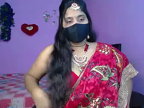 Snapshot of Hot_Maleka chatting on May 8, 2026, 4:44 pm Hot Maleka online show from May 8, 2026, 4:44 pm