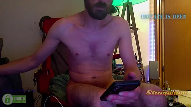 Snapshot of SlammyDjr chatting on July 22, 2026, 9:55 am SlammyDjr online show from July 22, 2026, 9:55 am