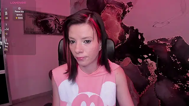 Snapshot of DanaaRey chatting on March 13, 2025, 11:08 am DanaaRey online show from March 13, 2025, 11:08 am