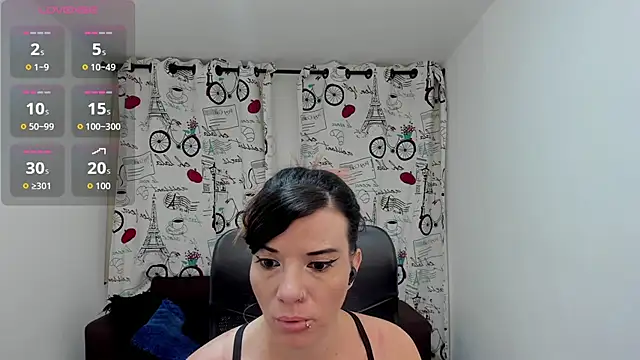 Snapshot of DanaaRey chatting on October 23, 2025, 2:38 pm DanaaRey online show from October 23, 2025, 2:38 pm