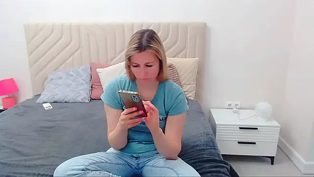 Incredible Ariela online show from May 22, 2026, 10:46 am