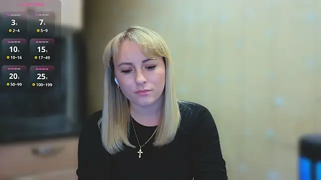 Snapshot of Smoorodinkaa chatting on December 2, 2025, 9:16 pm Smoorodinkaa online show from December 2, 2025, 9:16 pm