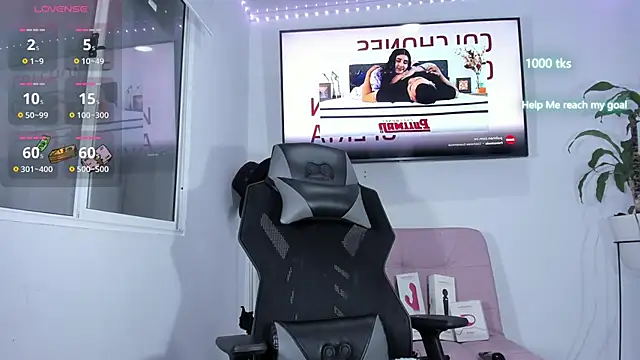 emily palmeer online show from January 13, 2026, 10:52 am