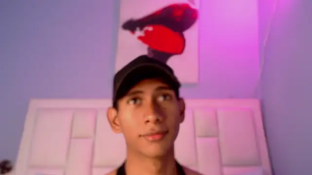 Nick Collins18 online show from January 8, 2026, 8:26 pm