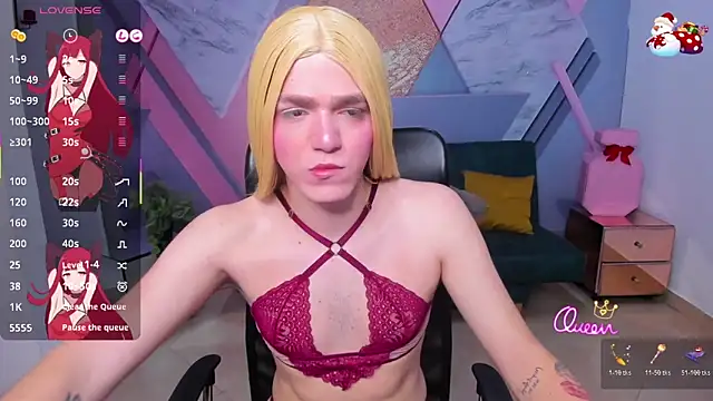 Snapshot of DylanRosse chatting on December 19, 2025, 3:54 am DylanRosse online show from December 19, 2025, 3:54 am