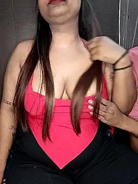 sexy-bu online show from March 13, 2025, 7:17 pm