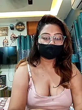 Snapshot of Cute-mona chatting on April 30, 2026, 10:44 am Cute-mona online show from April 30, 2026, 10:44 am