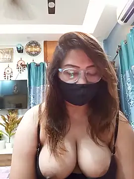 Snapshot of Cute-mona chatting on May 15, 2026, 10:02 am Cute-mona online show from May 15, 2026, 10:02 am