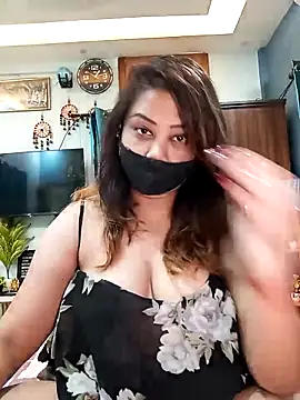 Snapshot of Cute-mona chatting on April 27, 2026, 7:45 pm Cute-mona online show from April 27, 2026, 7:45 pm