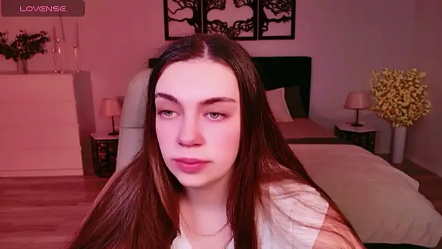 DaniellaLovely online show from December 5, 2025, 10:58 am