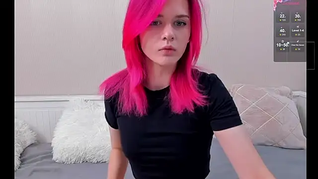 Snapshot of JulieTaylors chatting on November 3, 2025, 10:35 pm JulieTaylors online show from November 3, 2025, 10:35 pm