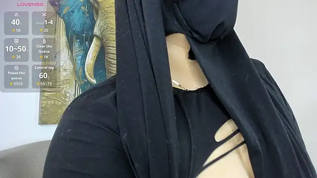 Snapshot of zully_01 chatting on December 5, 2025, 10:47 am zully 01 online show from December 5, 2025, 10:47 am