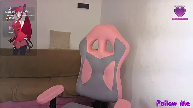 vittorialombardi   online show from December 23, 2025, 7:18 am