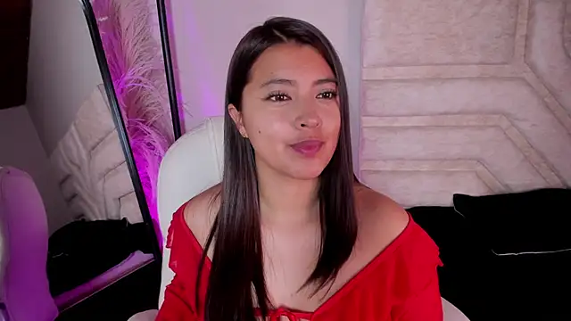 Rebeca Williams  online show from October 22, 2025, 12:04 pm