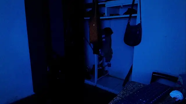 Oh Tique online show from January 7, 2026, 1:05 pm