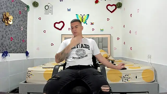 Snapshot of simookeler chatting on September 9, 2025, 2:54 am simookeler online show from September 9, 2025, 2:54 am