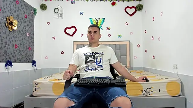 Snapshot of simookeler chatting on September 11, 2025, 12:54 am simookeler online show from September 11, 2025, 12:54 am