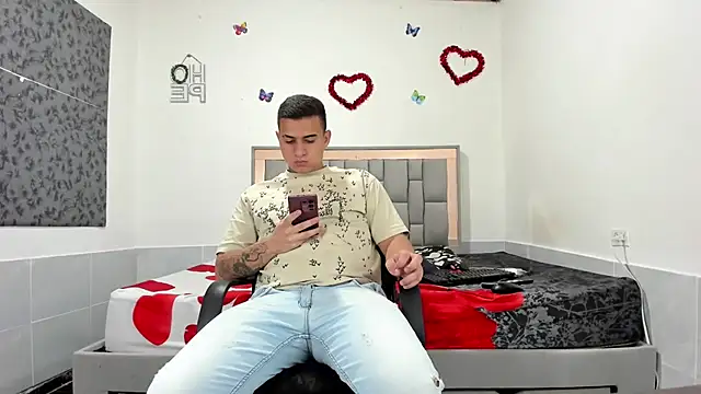 Snapshot of simookeler chatting on September 27, 2025, 2:18 am simookeler online show from September 27, 2025, 2:18 am