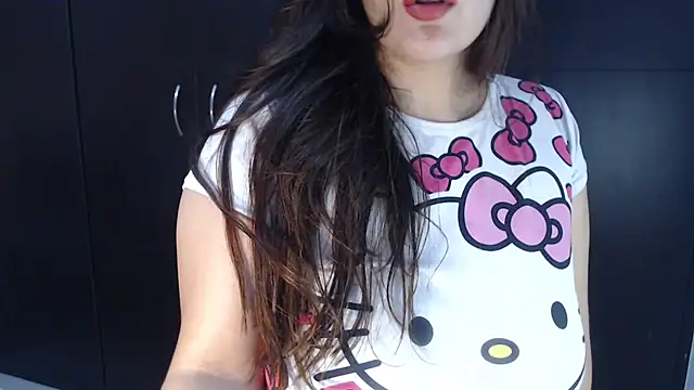 AdharaLujan online show from September 14, 2025, 4:35 am