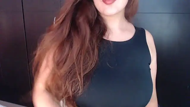 AdharaLujan online show from February 12, 2025, 5:16 pm