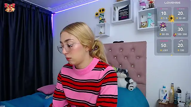 Soffy-brooks online show from October 25, 2025, 5:06 am