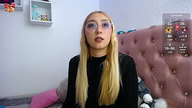 Soffy-brooks online show from November 12, 2025, 3:32 am