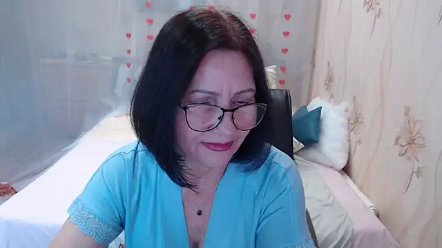 OlgaHottie online show from November 3, 2025, 11:19 pm