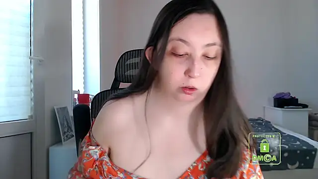 Snapshot of cute_and_hot chatting on May 14, 2026, 2:58 pm cute and hot online show from May 14, 2026, 2:58 pm