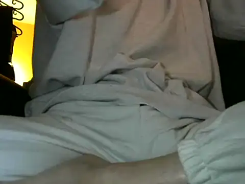 Ray175oo online show from January 15, 2025, 5:05 pm