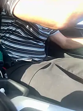 Snapshot of wheresando1 chatting on October 7, 2025, 11:39 pm wheresando1 online show from October 7, 2025, 11:39 pm