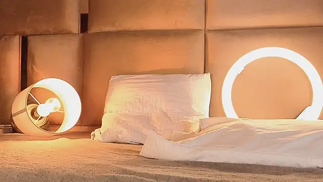 Snapshot of angelinepossy chatting on October 11, 2025, 10:11 pm angelinepossy online show from October 11, 2025, 10:11 pm