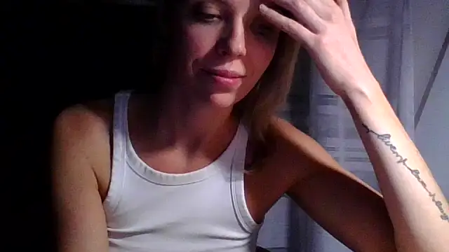 VelvetLove287 online show from November 26, 2025, 8:53 pm