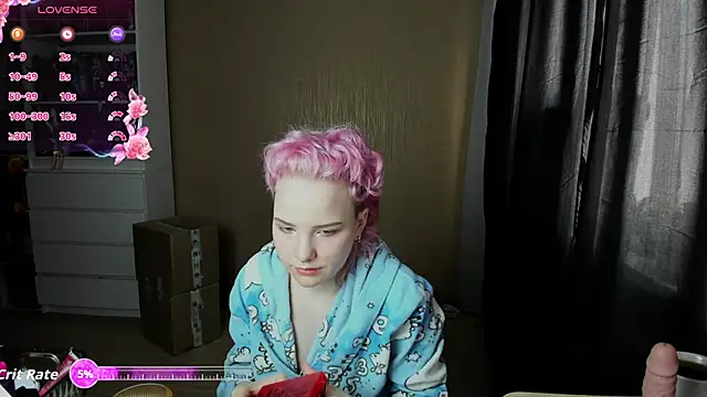 School Love online show from April 16, 2026, 7:09 am