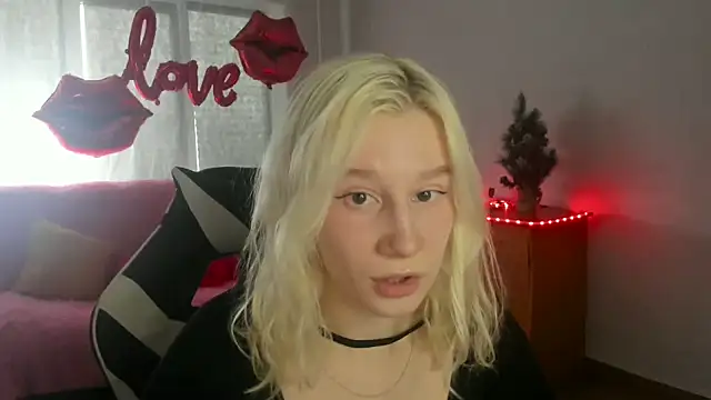 EnigmaSee online show from March 8, 2026, 2:04 am