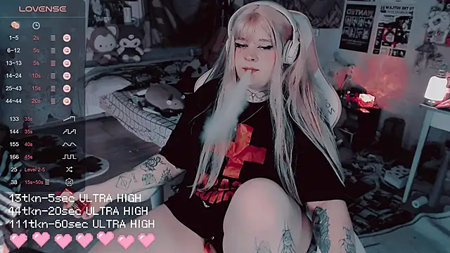 Snapshot of noori__hope chatting on November 12, 2025, 12:26 am noori hope online show from November 12, 2025, 12:26 am