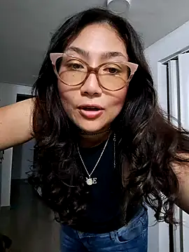 Snapshot of Mia_Ruiz chatting on February 1, 2025, 2:58 am Mia Ruiz online show from February 1, 2025, 2:58 am