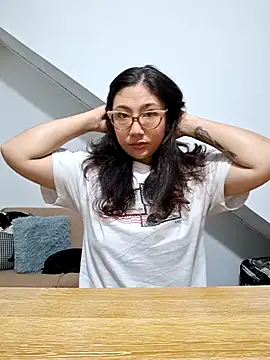 Snapshot of Mia_Ruiz chatting on January 27, 2025, 12:54 am Mia Ruiz online show from January 27, 2025, 12:54 am