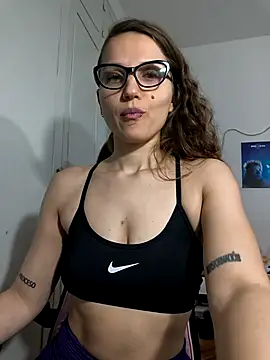 Snapshot of galaxiaa23 chatting on November 30, 2025, 10:10 pm galaxiaa23 online show from November 30, 2025, 10:10 pm