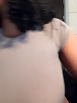 Snapshot of realsquirter chatting on November 22, 2025, 8:24 am realsquirter online show from November 22, 2025, 8:24 am